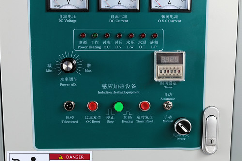 40型高頻加熱設備操控面板特寫