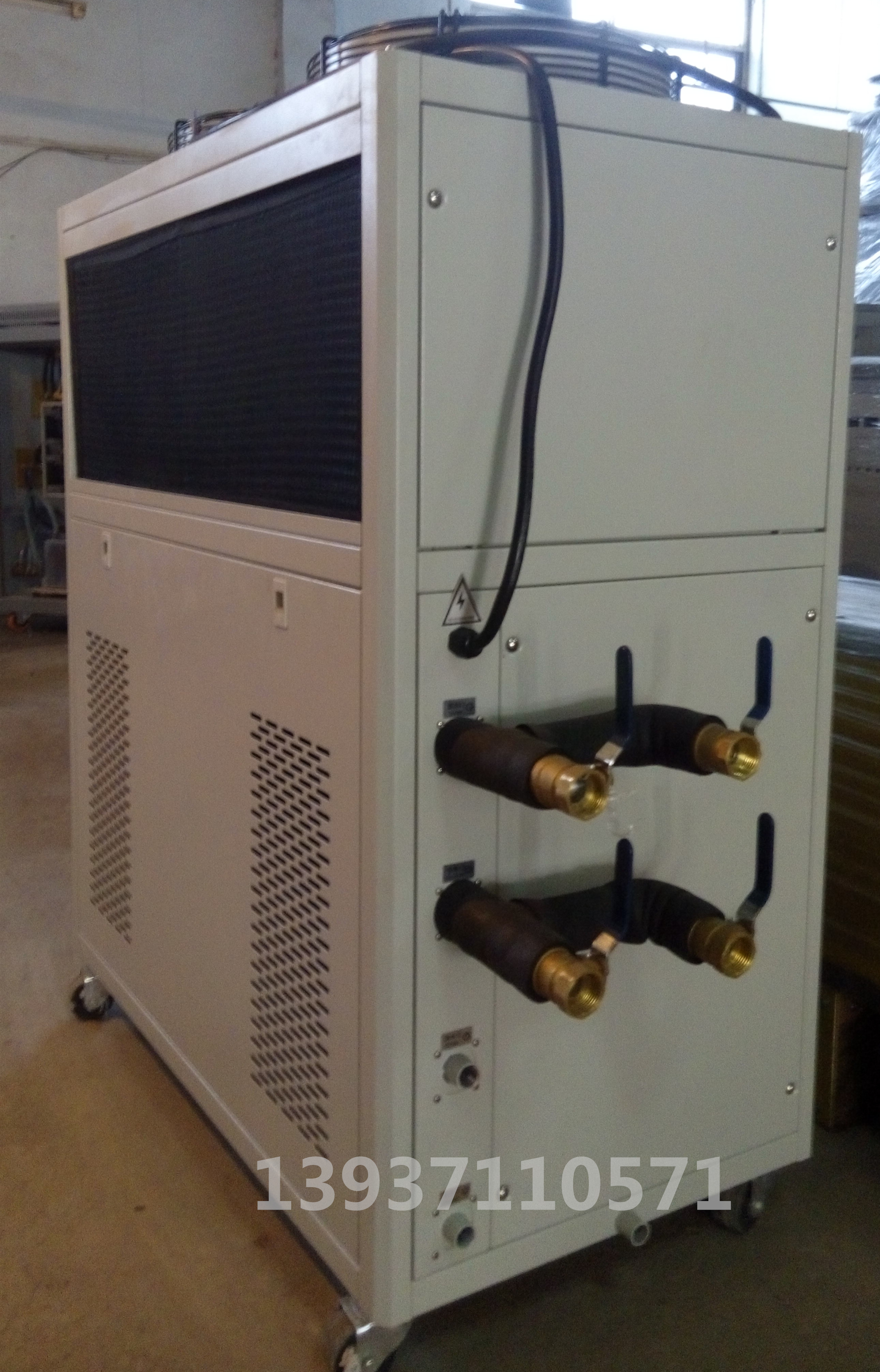10P冷水機