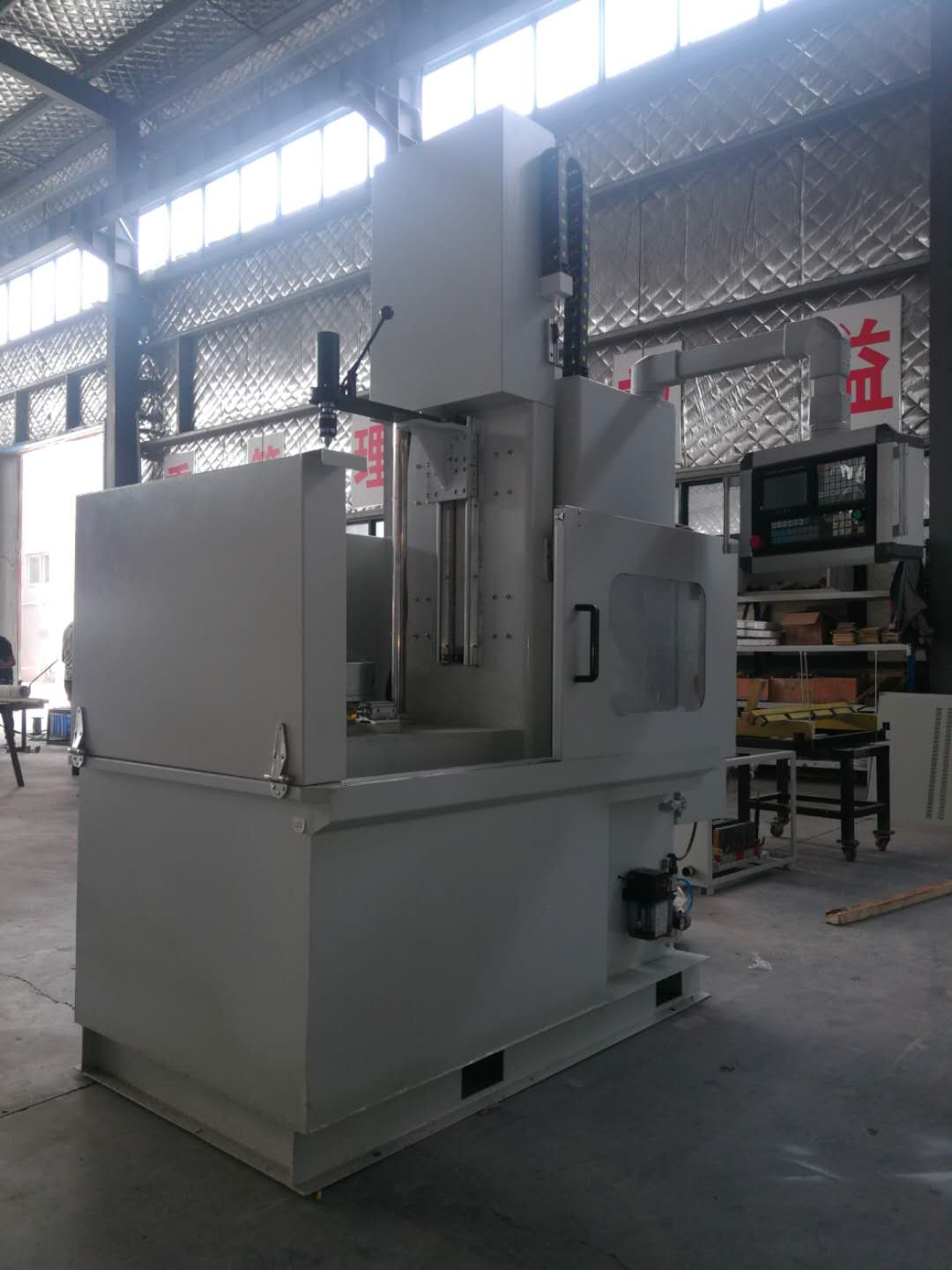 500型立式數控淬火機床