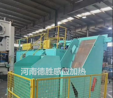 溫鍛噴石墨感應(yīng)加熱設(shè)備