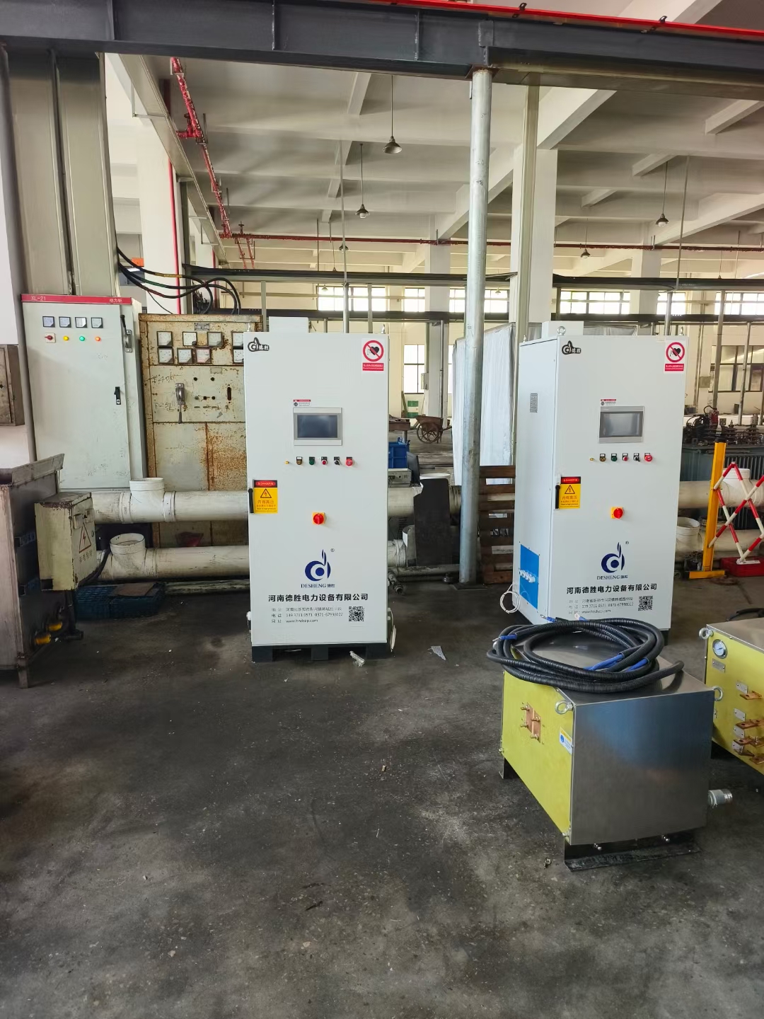 160KW感應淬火設備安裝現場